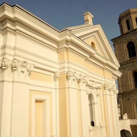 アパート Casa Duomo アヴェルサ